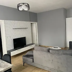 https://eagles-nest.albaniahotels.org
